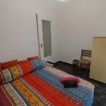 Alojamento de Acomodação e Pequeno-almoço Tamika's House 3*